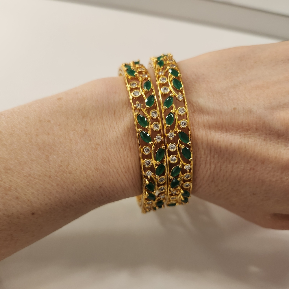 Bohemian Gold and Emerald Bangle Bracelet
